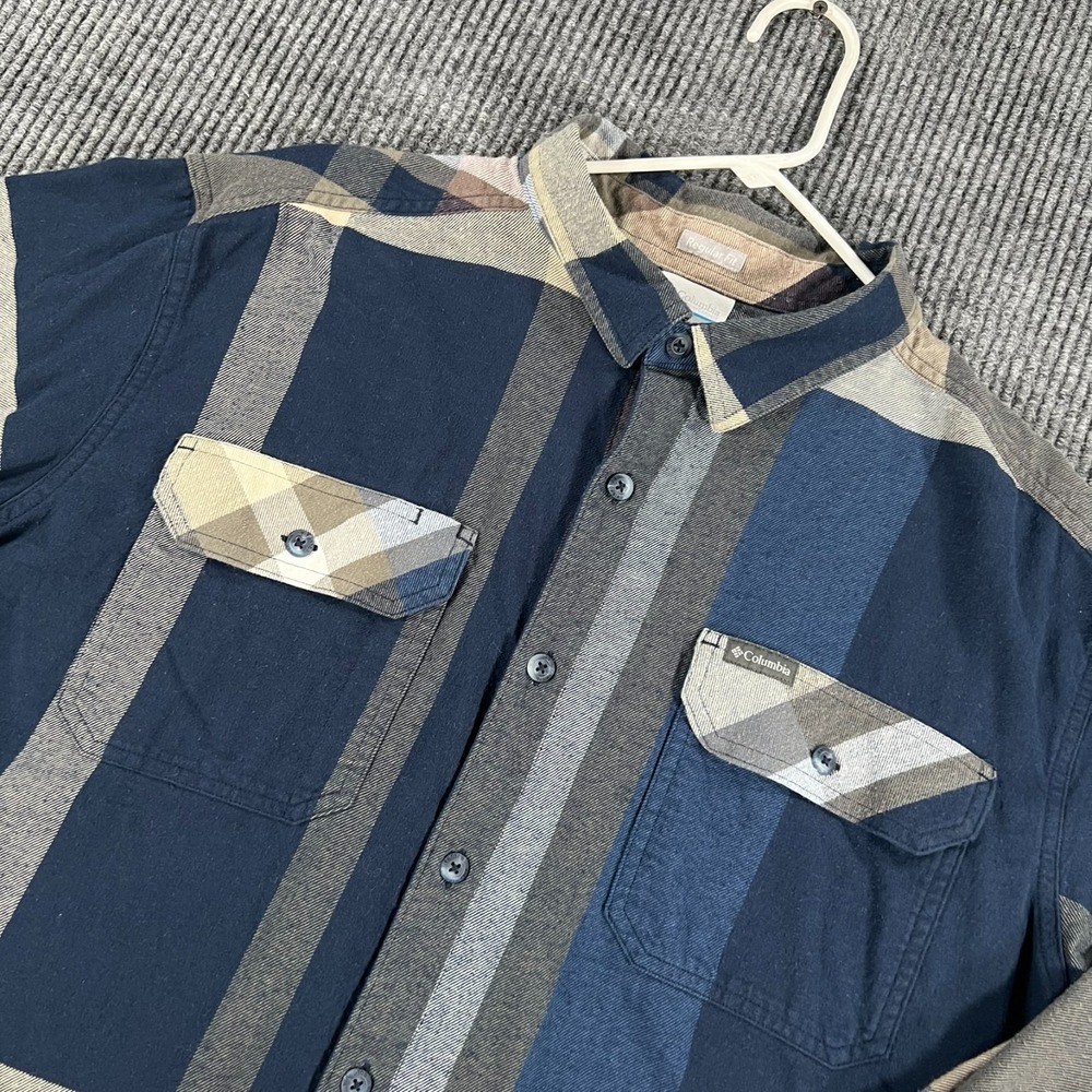 Columbia Shirt Mens XL Extra Large Blue Plaid Long Sleeve Button Up Outdoor